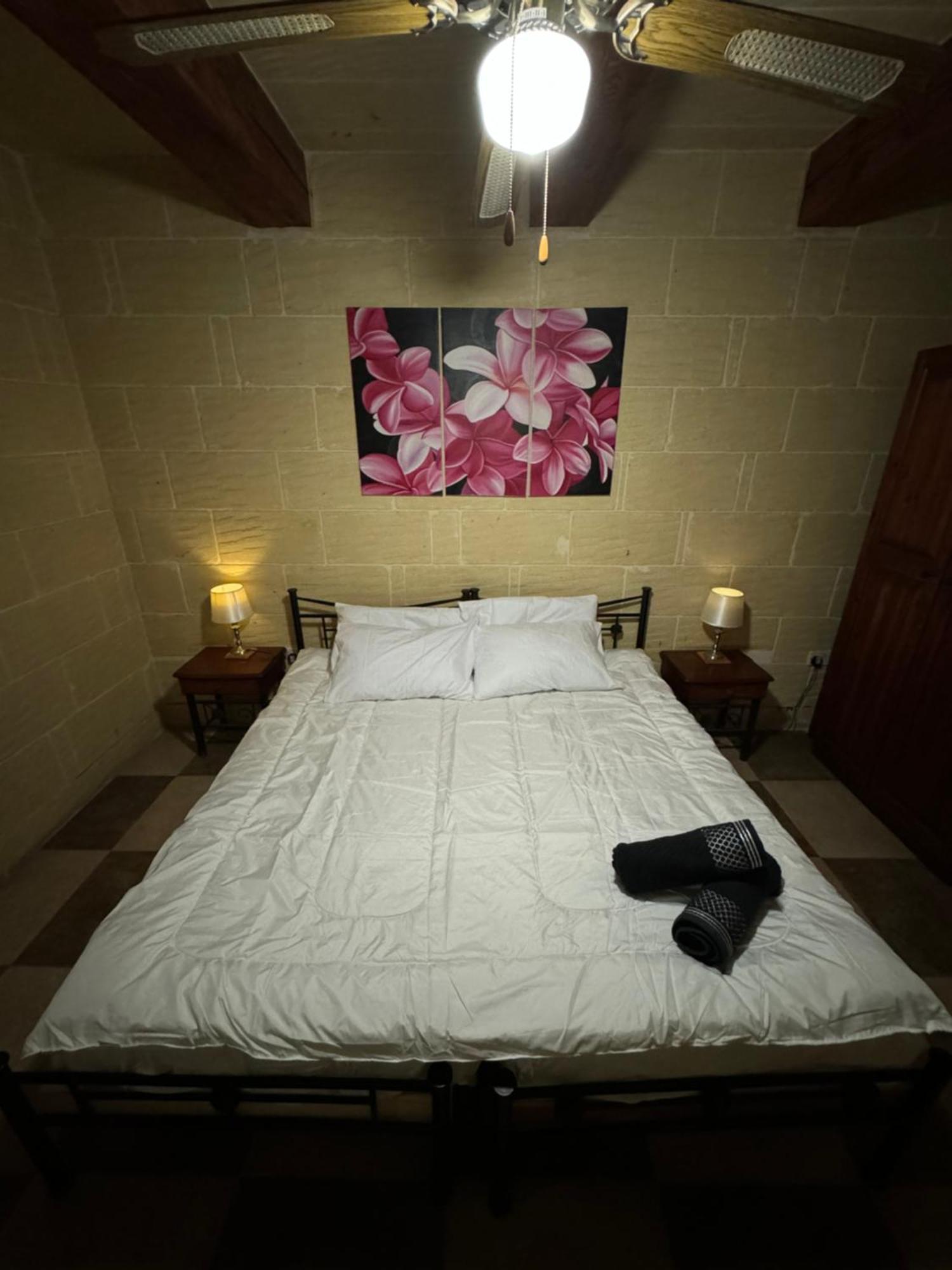 Tal-Bir Farmhouse Hotell Nadur Eksteriør bilde