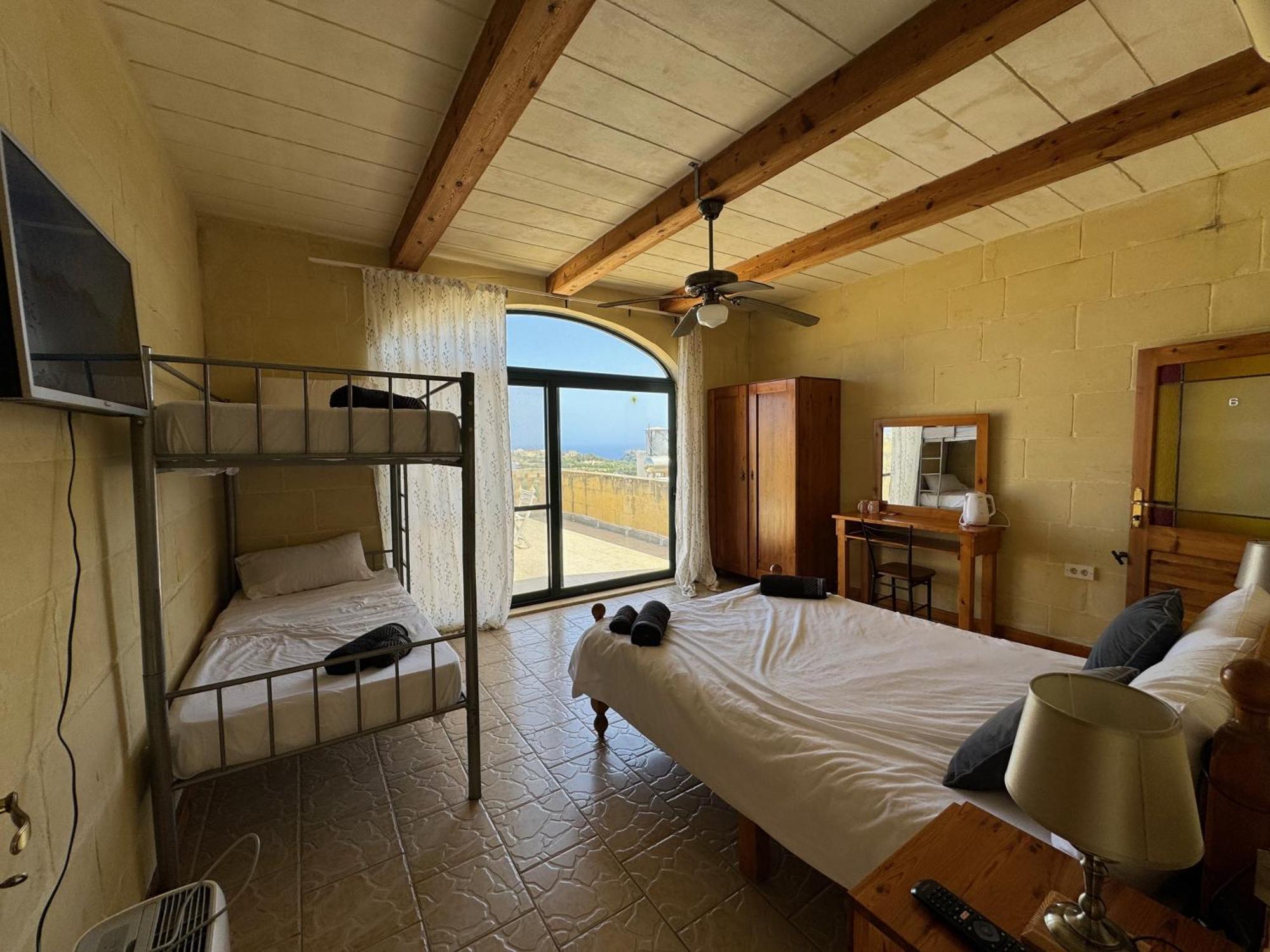 Tal-Bir Farmhouse Hotell Nadur Eksteriør bilde